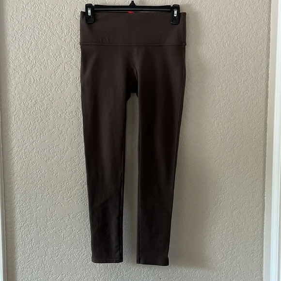 SPANX Ready to Wow Structured Capri Mnk Brown Size Small - Picture 5 of 9